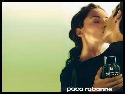 kobieta, mężczyzna, pocałunek, flakon, Paco Rabanne, perfumy